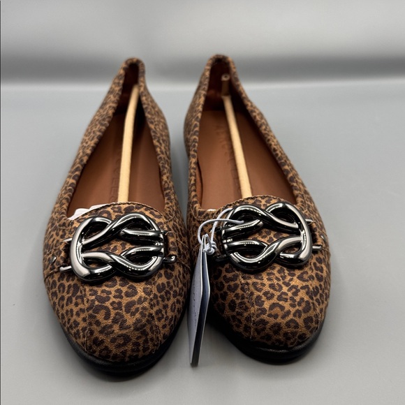 Aerosoles Big Bet Flats - Picture 2 of 4